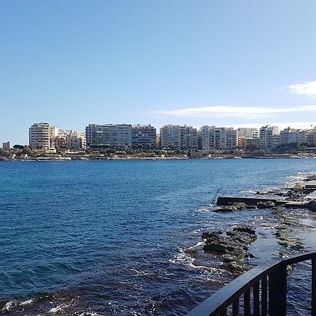 Spinola Seafront Apartment San Ġiljan Kültér fotó