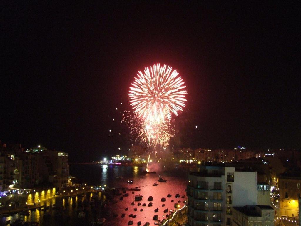 Spinola Seafront Apartment San Ġiljan Szoba fotó